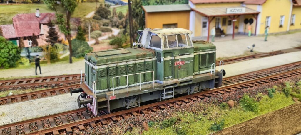 t334